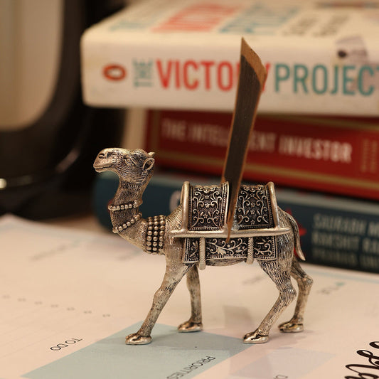 Camel Place Card Holder